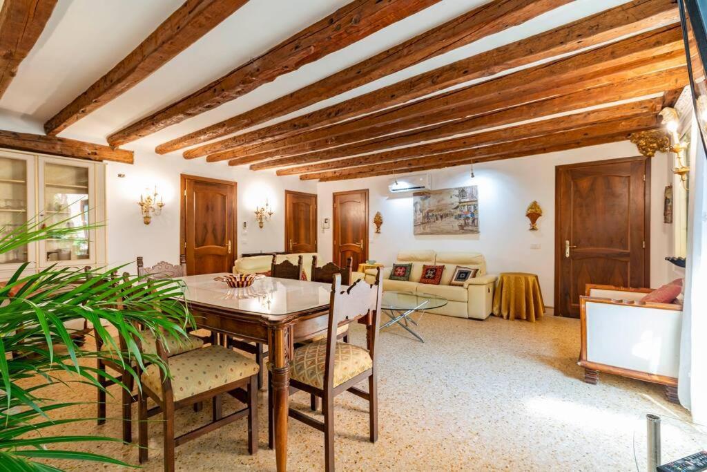 Ca' Mandorla 027042Loc09523 Apartment Venice Exterior photo
