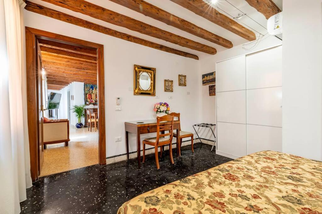 Ca' Mandorla 027042Loc09523 Apartment Venice Exterior photo